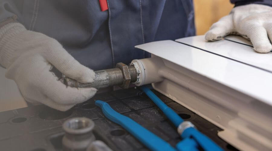 Professional water heater repair in Knoxville, GA